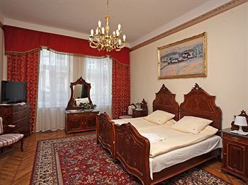 Florian Kazimierz Hotel apartamentowy 3*